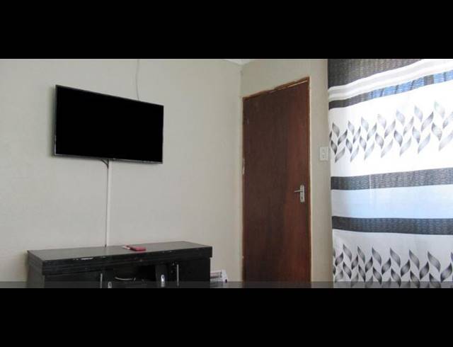 2 BEDROOM HOUSE FOR SALE IN NATURENA